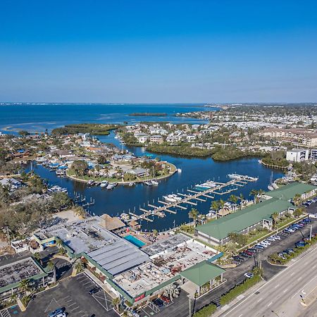 Aparthotel Bay Breeze South Bradenton Esterno foto