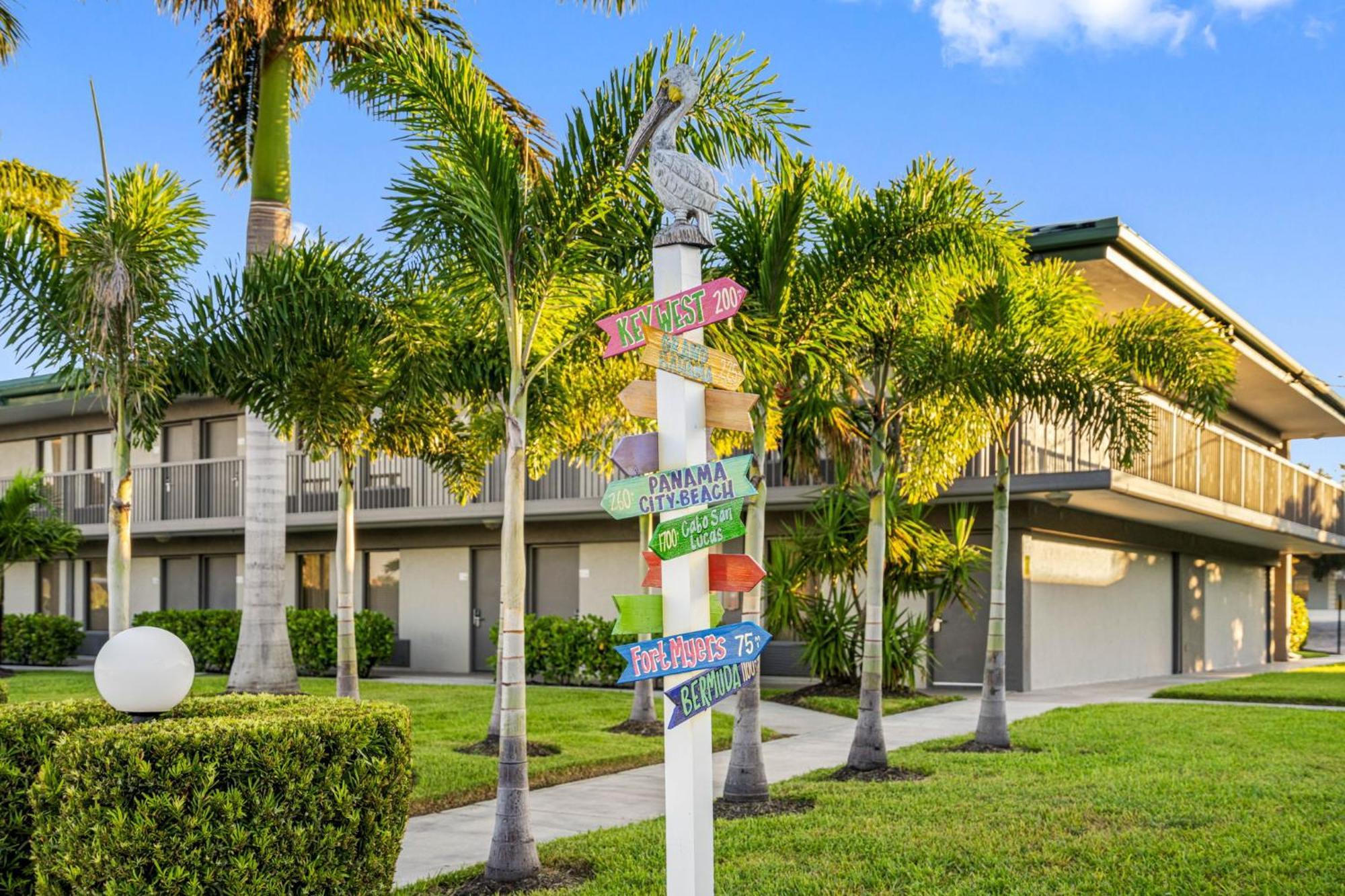 Aparthotel Bay Breeze South Bradenton Esterno foto